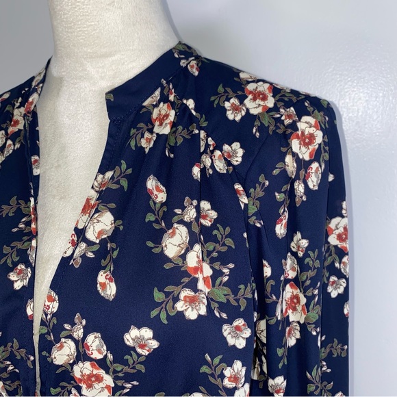 Veronica M. Floral button up long sleeve smocked waist blouse size S - Picture 4 of 11